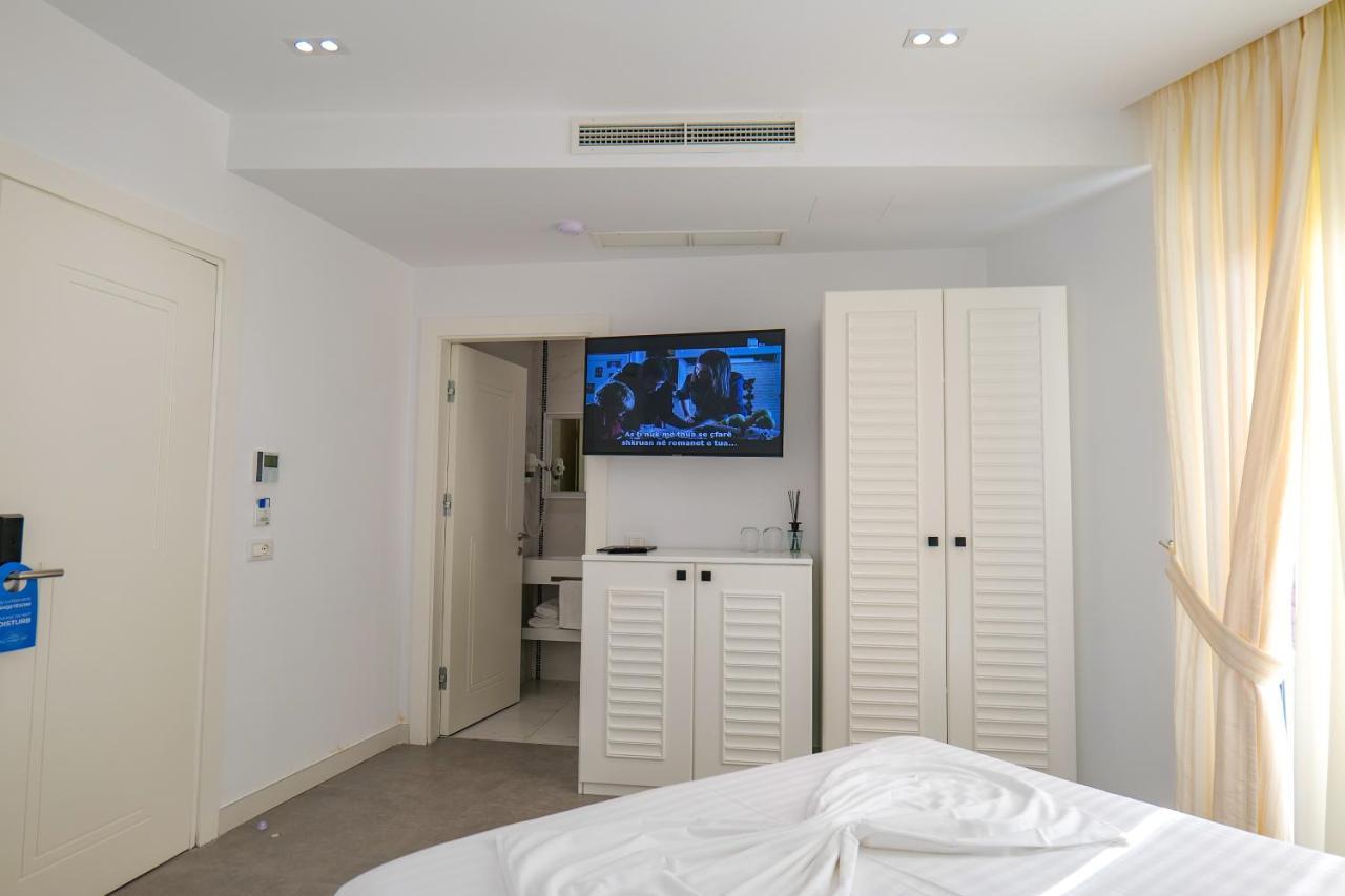 Blue Boutique Hotel Dhermi Exterior photo